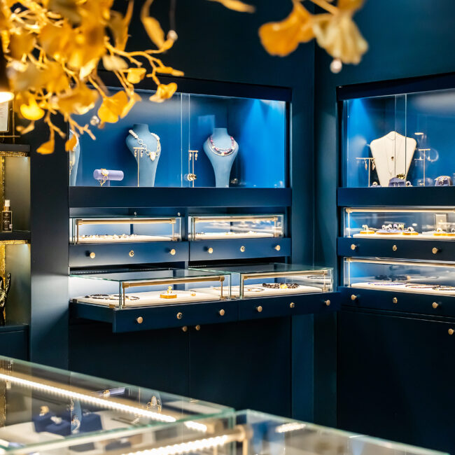 Szuflady ekspozycyjne do biżuterii