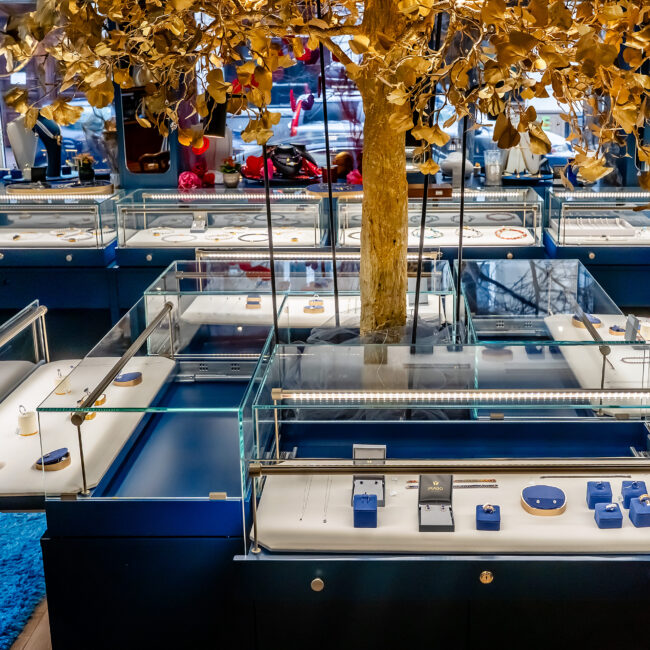 Wyspa ekspozycyjna z szufladami