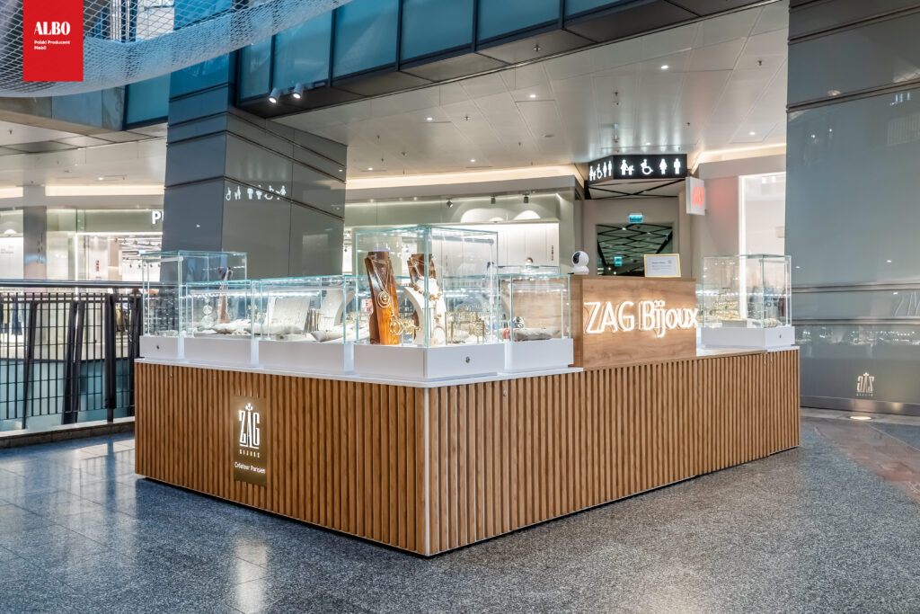 wyspa jubilerska z oświetleniem ekspozycyjnym