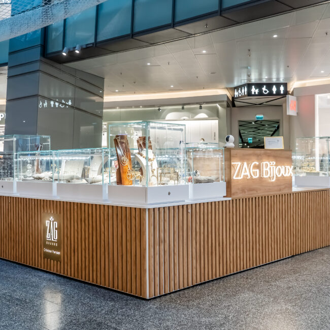 wyspa jubilerska z oświetleniem ekspozycyjnym